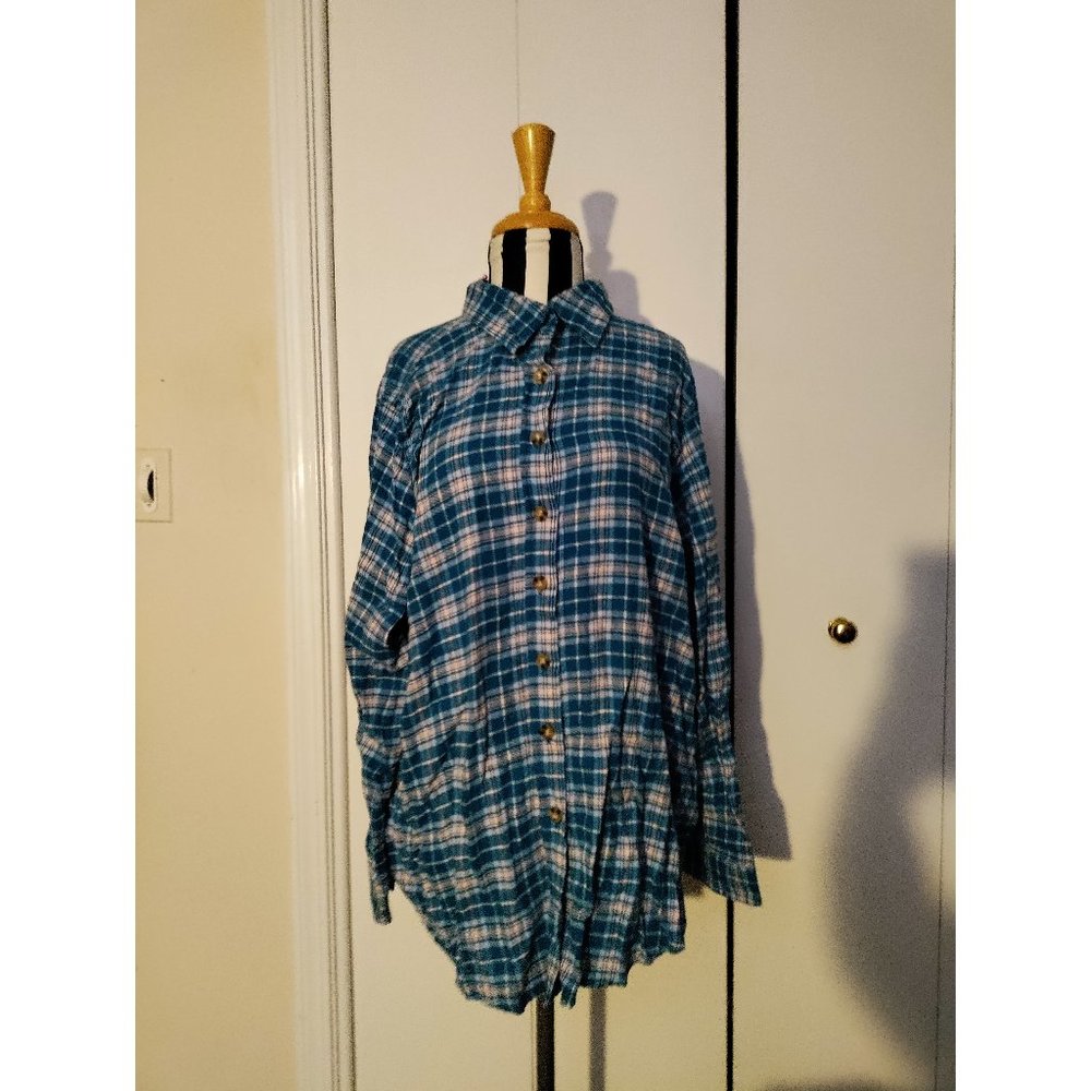Woman Within Blue & White Flannel 18/20